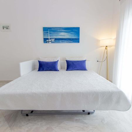 Ilion Luxury Apartments อัสโปรวาลตา ภายนอก รูปภาพ